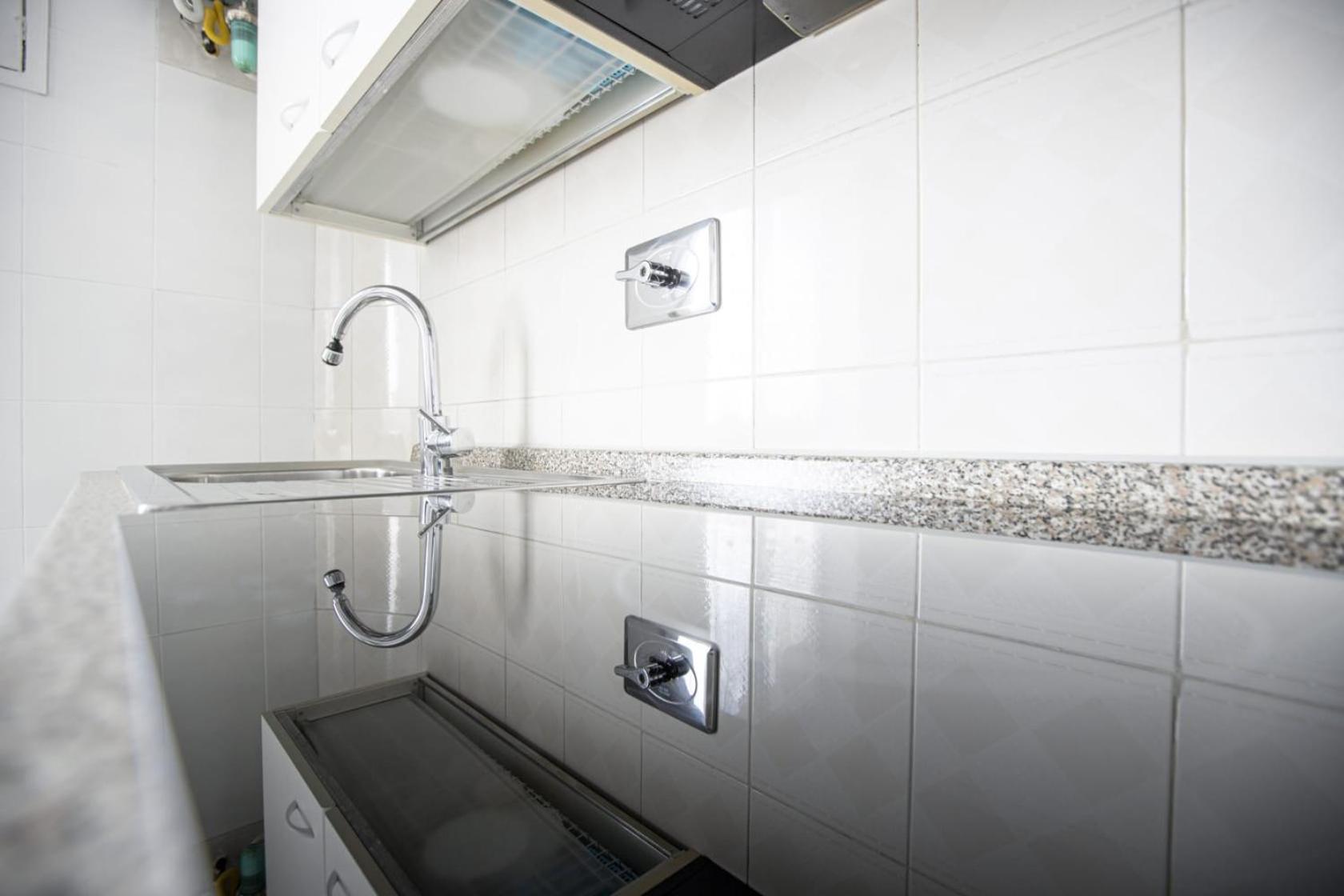 Aeterna - Metro A , 20 Min To The Center - Tourist Tax Included - Free Wi-fi Apartment